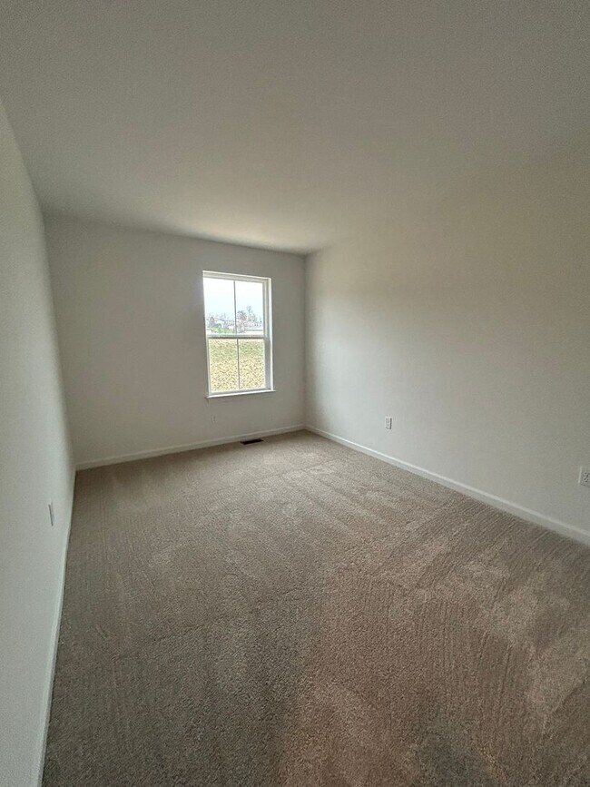 Building Photo - New build 3 bed, 2.5 bath in Carlisle