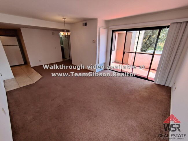 Building Photo - 1 Bedroom, Upstairs Condo