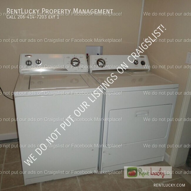 Building Photo - 1700 S 220th St