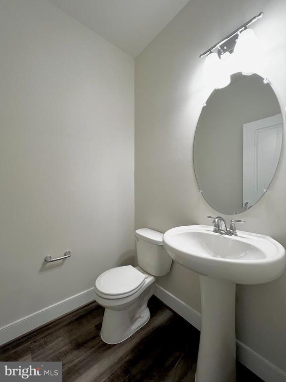 Building Photo - 21 Morrison Dr