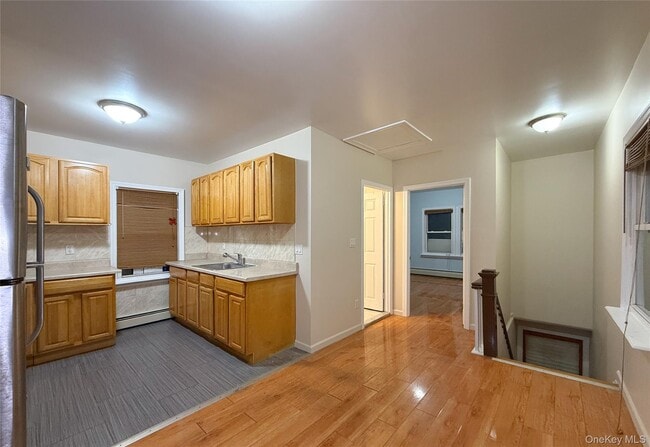 Building Photo - 80-30 160th St