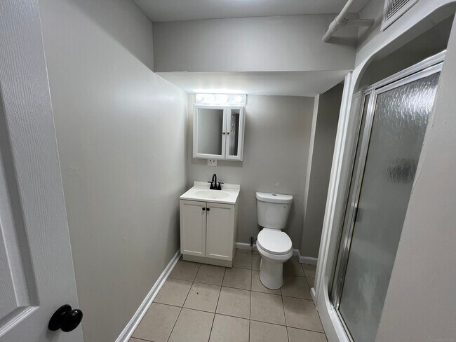 Building Photo - 330 Blake St
