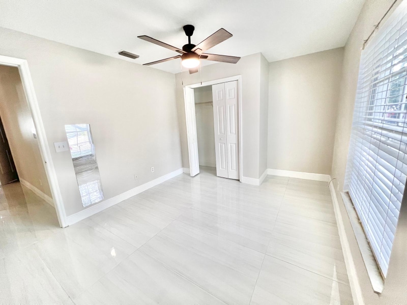 Building Photo - 7547 Terrace River Dr