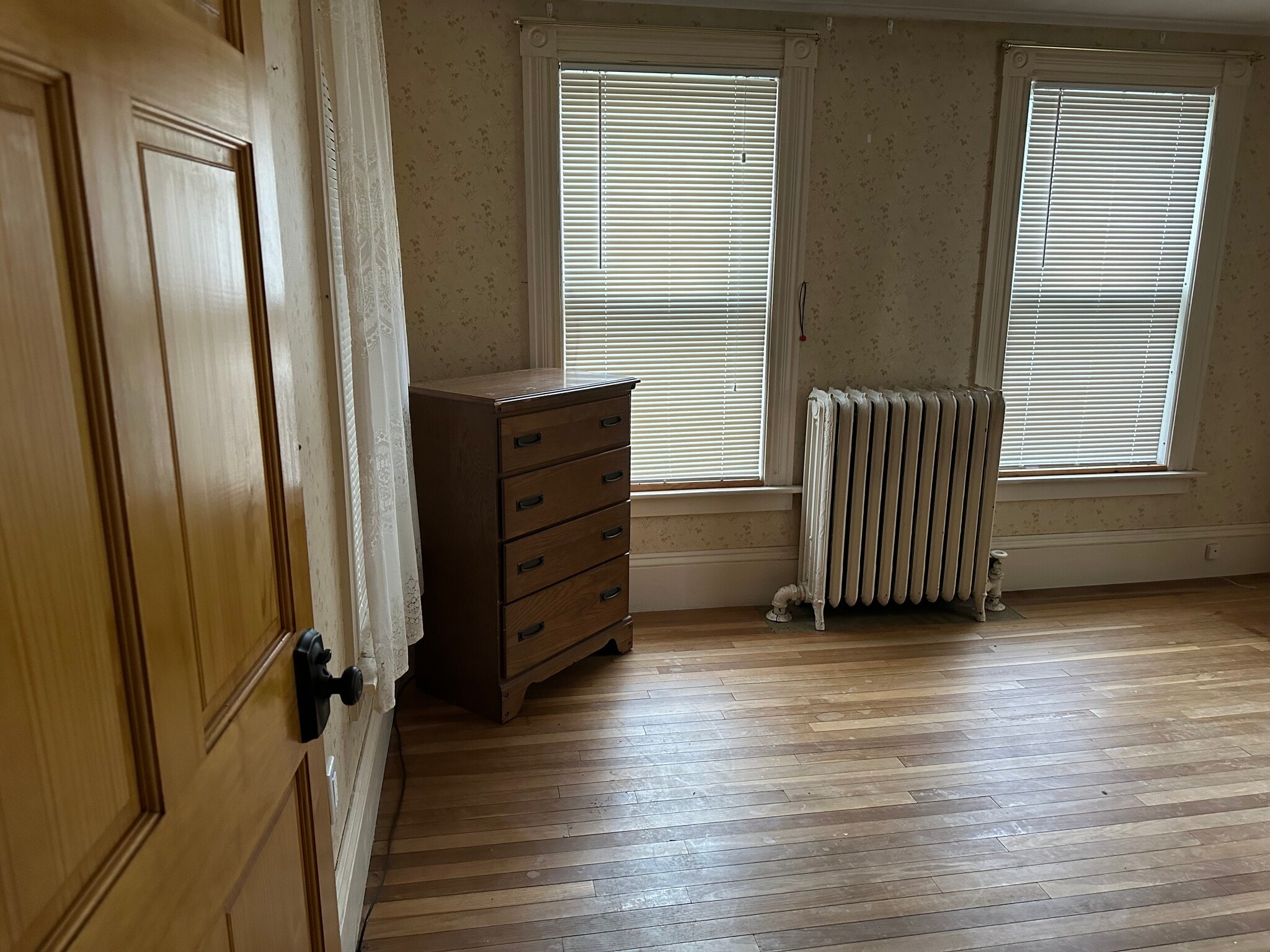 Building Photo - 5 Bayley Ave