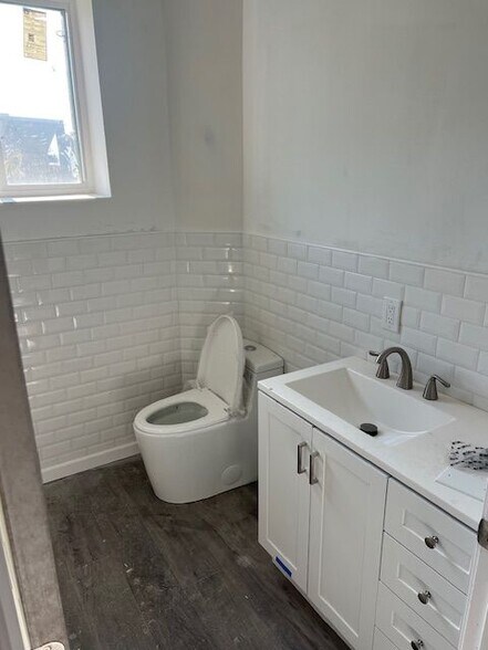 Building Photo - 2636 N 22nd St