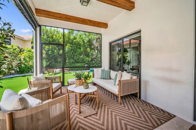 Building Photo - 10852 La Salinas Cir