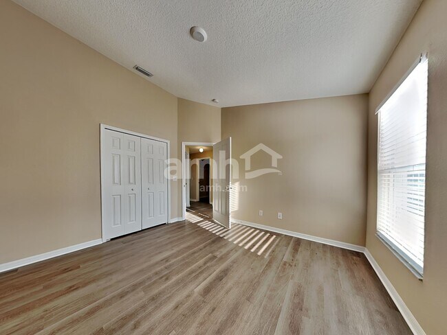 Building Photo - 5334 New Savannah Cir