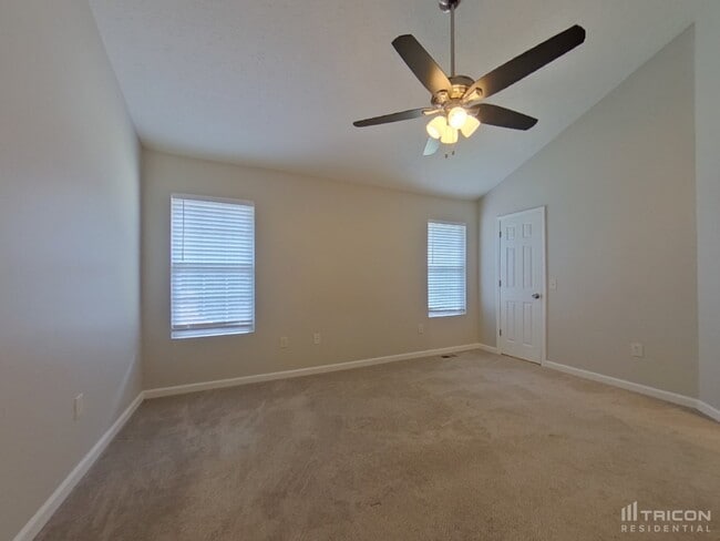 Building Photo - 6236 Pine Ln