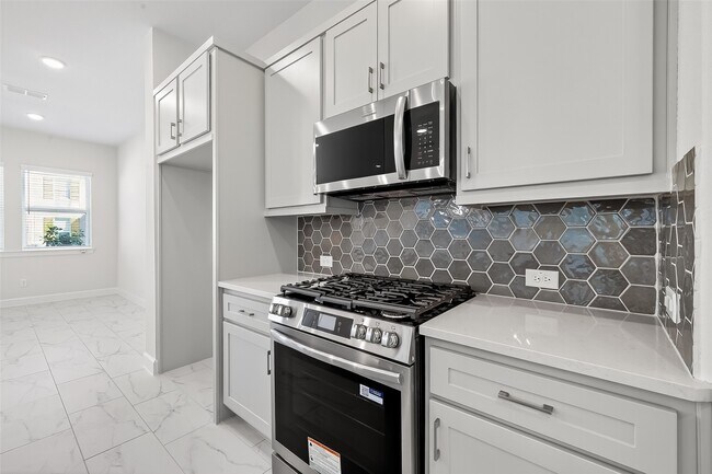 Building Photo - 3350 City Heart Ave