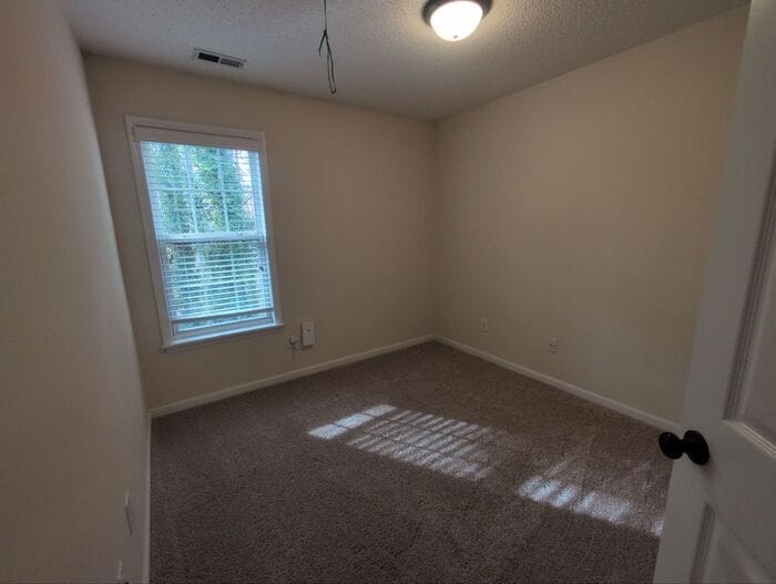 Building Photo - 7303 Bonnie Ridge Ct