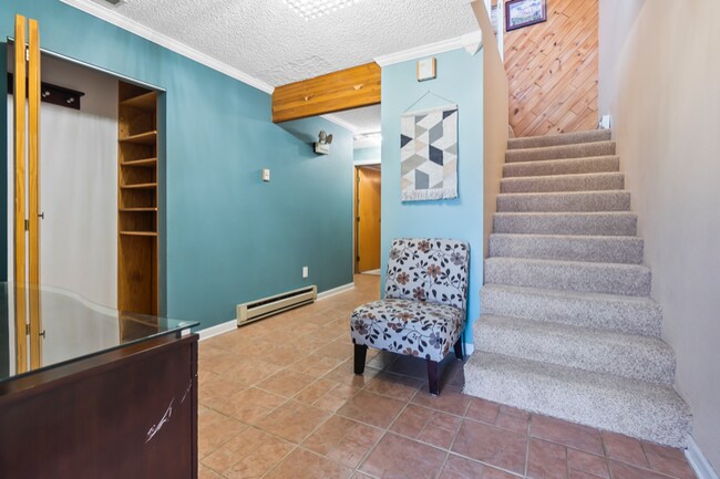 Building Photo - 16131 Black Bear Dr