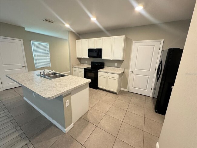 Building Photo - 2327 Ashberry Ridge Dr