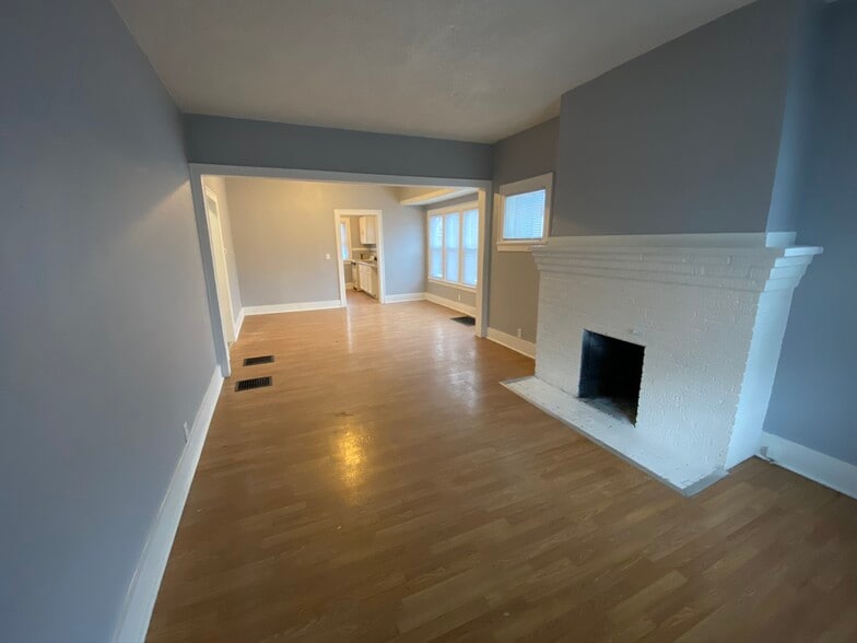 Building Photo - 1150 Wisconsin Ave