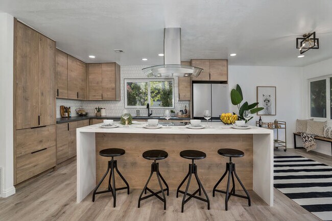 Building Photo - 5404 Maisel Way