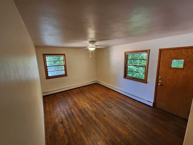 Building Photo - 4333 Britta Dr