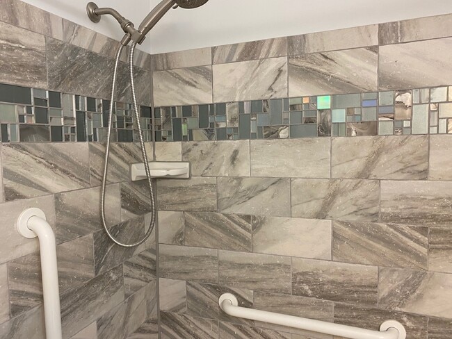 Building Photo - 61 Herrington Dr