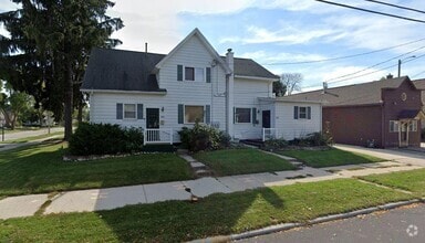 Building Photo - 2122a N 13th St