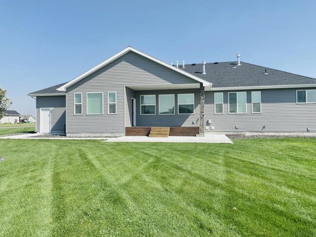 Building Photo - 133 N 3717 E