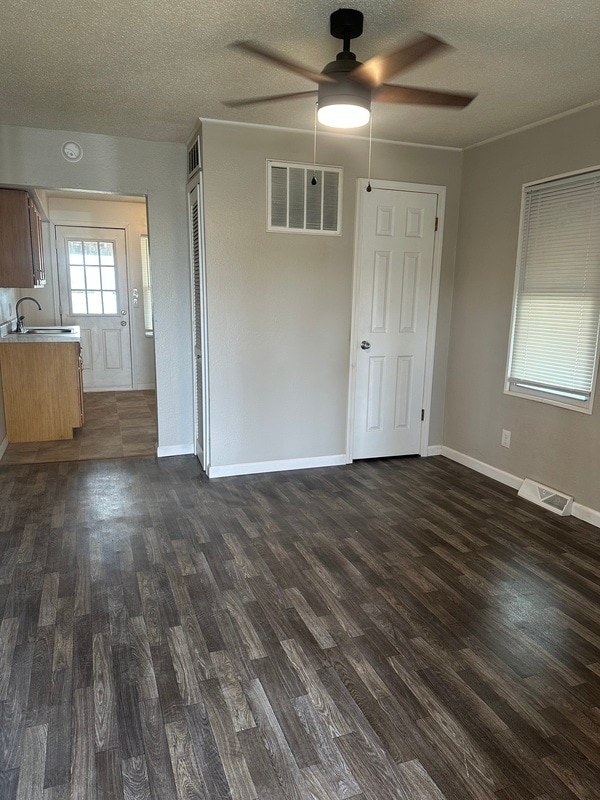 Building Photo - 120 Lakeside Ave