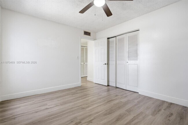 Building Photo - 3001 SW 2nd St