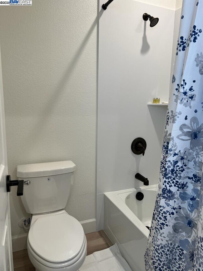 Building Photo - 2978 Ellis Town Dr