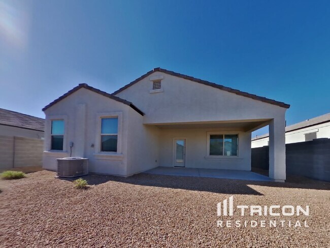 Building Photo - 31043 W Mitchell Dr