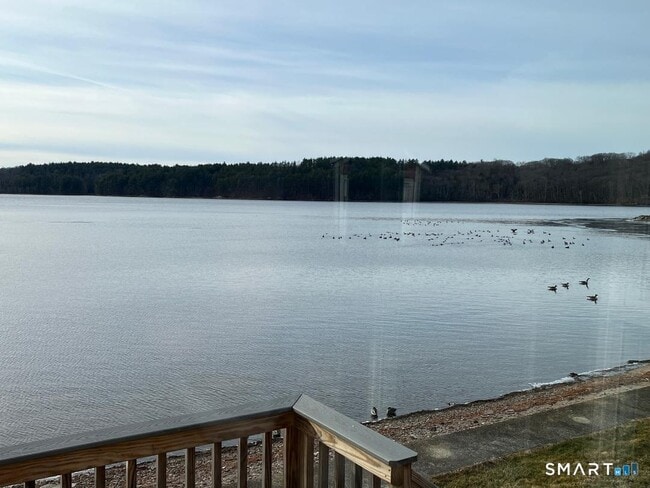 Building Photo - 71 Ellington Rd