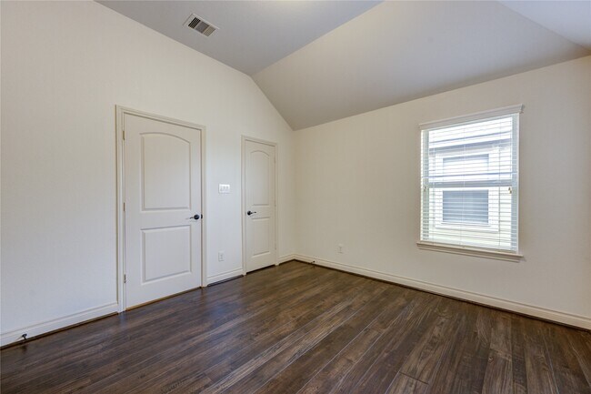 Building Photo - 3707 Cibolo Ct