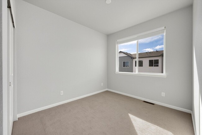 Building Photo - Gorgeous NEW Three Story Townhome with two car attached garage!