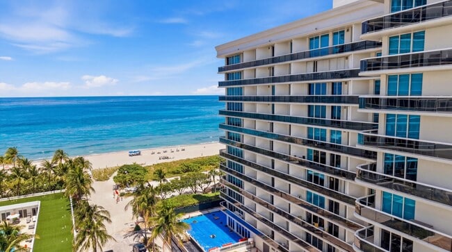 Building Photo - 9595 Collins Ave