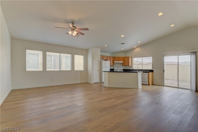 Building Photo - 3362 Wrangell Mountain St