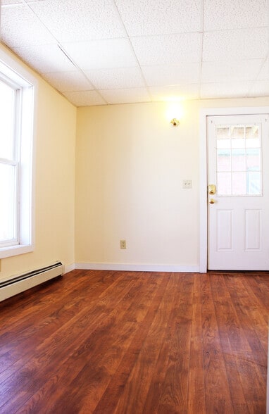 Building Photo - 19 Greene St