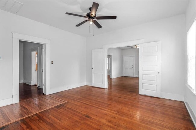 Building Photo - 1601 Holman St