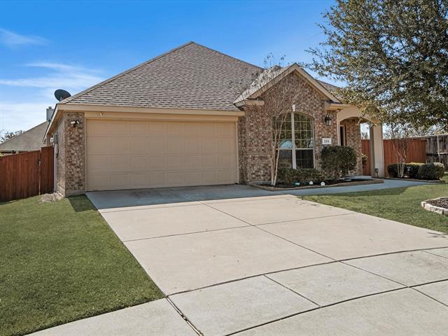 Building Photo - 224 Linden Ct