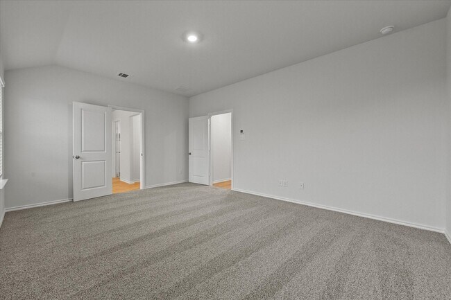 Building Photo - 2307 Albert Ln