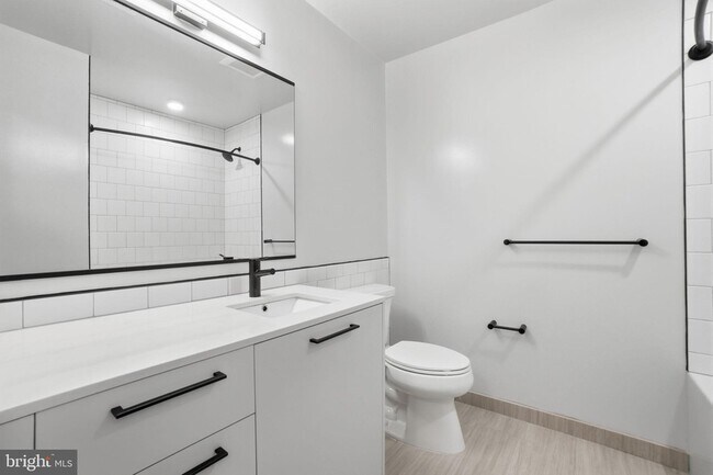 Building Photo - 1625 Eckington Pl NE