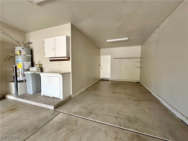 Building Photo - 2547 Belgreen St