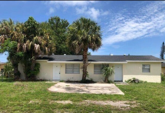 Primary Photo - 908 Mccray Ct