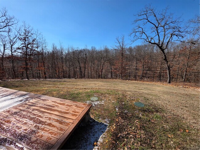 Building Photo - 8 Horncastle Dr