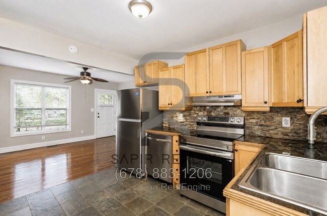 Building Photo - 740 Bellemeade Ave NW