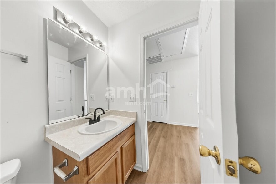 Building Photo - 3312 Asgar Ct