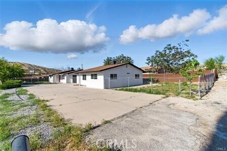 Building Photo - 49537 Rosella Dr