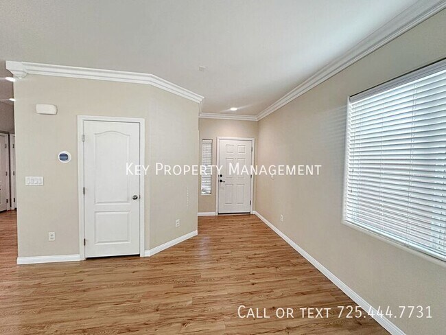 Building Photo - 4 BEDROOM HOME LOCATED IN CENTENNIAL HILLS