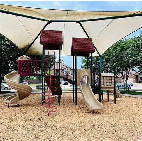 Building Photo - 1001 Golden Bear Ln