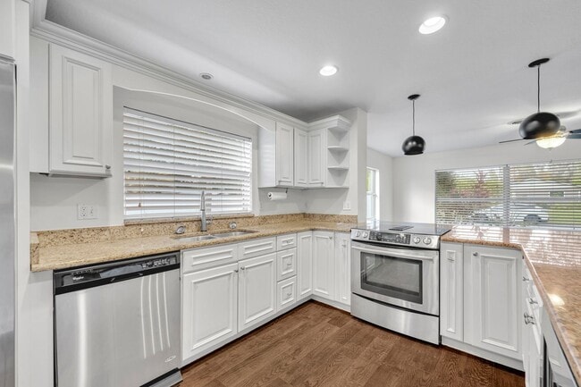 Building Photo - Winter Park Charmer