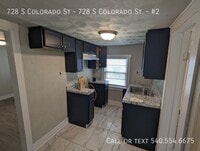 Building Photo - 728 S Colorado St
