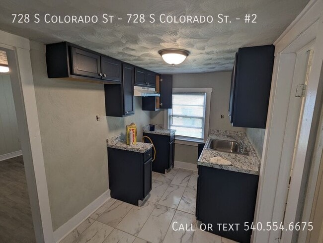 Primary Photo - 728 S Colorado St