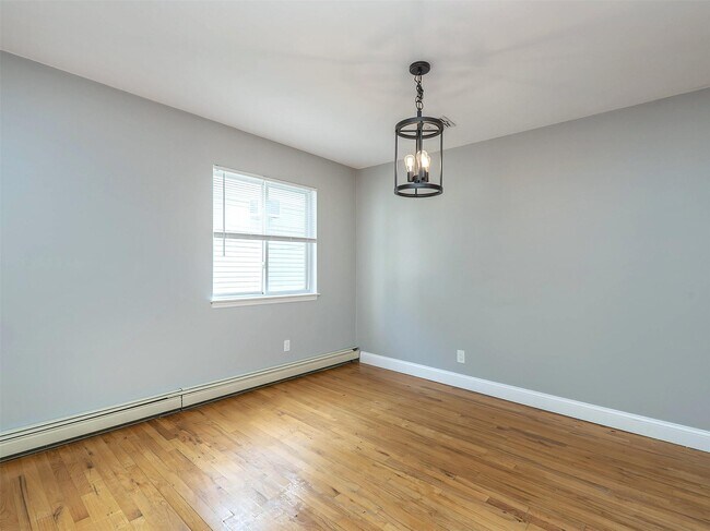 Building Photo - 30 A Hickory Rd