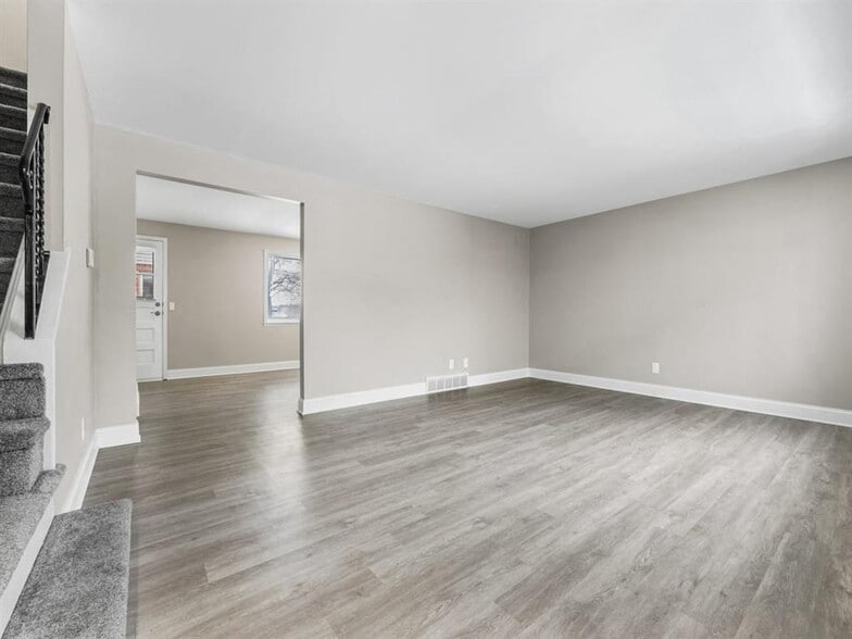 Building Photo - Greens on Mill Townhomes