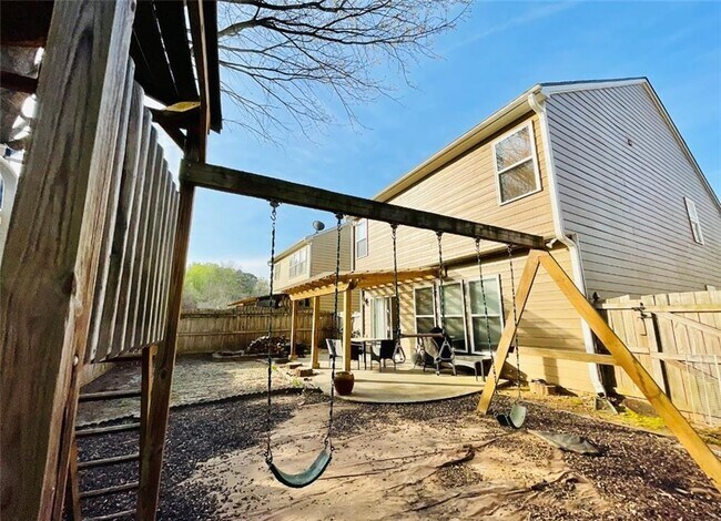 Building Photo - 5430 Crestwick Wy